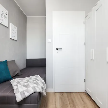 Zaspa - Pilotow 20b, 800m Skm-zaspa, Odleglosc Do Morza 3km Δωμάτια σε οικογενειακή κατοικία *