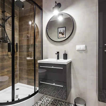 Zaspa - Pilotow 20b, 800m Skm-zaspa, Odleglosc Do Morza 3km *