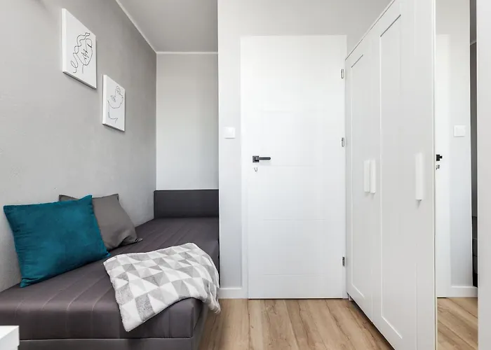 Zaspa - Pilotow 20b, 800m Skm-zaspa, Odleglosc Do Morza 3km Pansiyon *