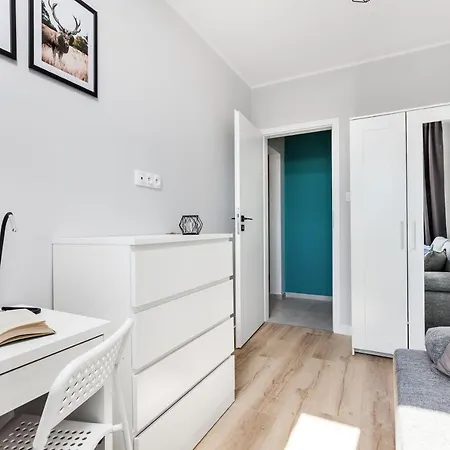 Accommodatie bij particulieren Zaspa - Pilotow 20b, 800m Skm-zaspa, Odleglosc Do Morza 3km *